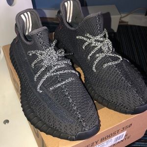 Adidas Yeezy 350 boost